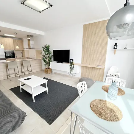 Almansa Seaview By Canary365 * Las Palmas